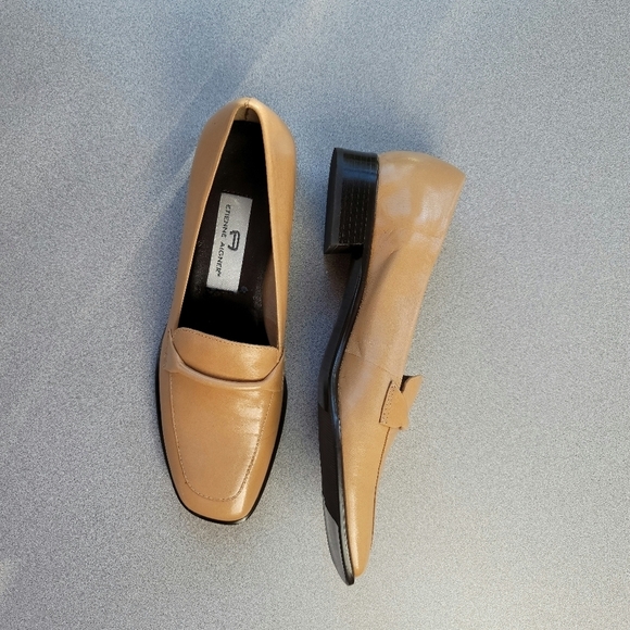 Etienne Aigner "Lancelot" leather‎ loafer - Picture 3 of 9